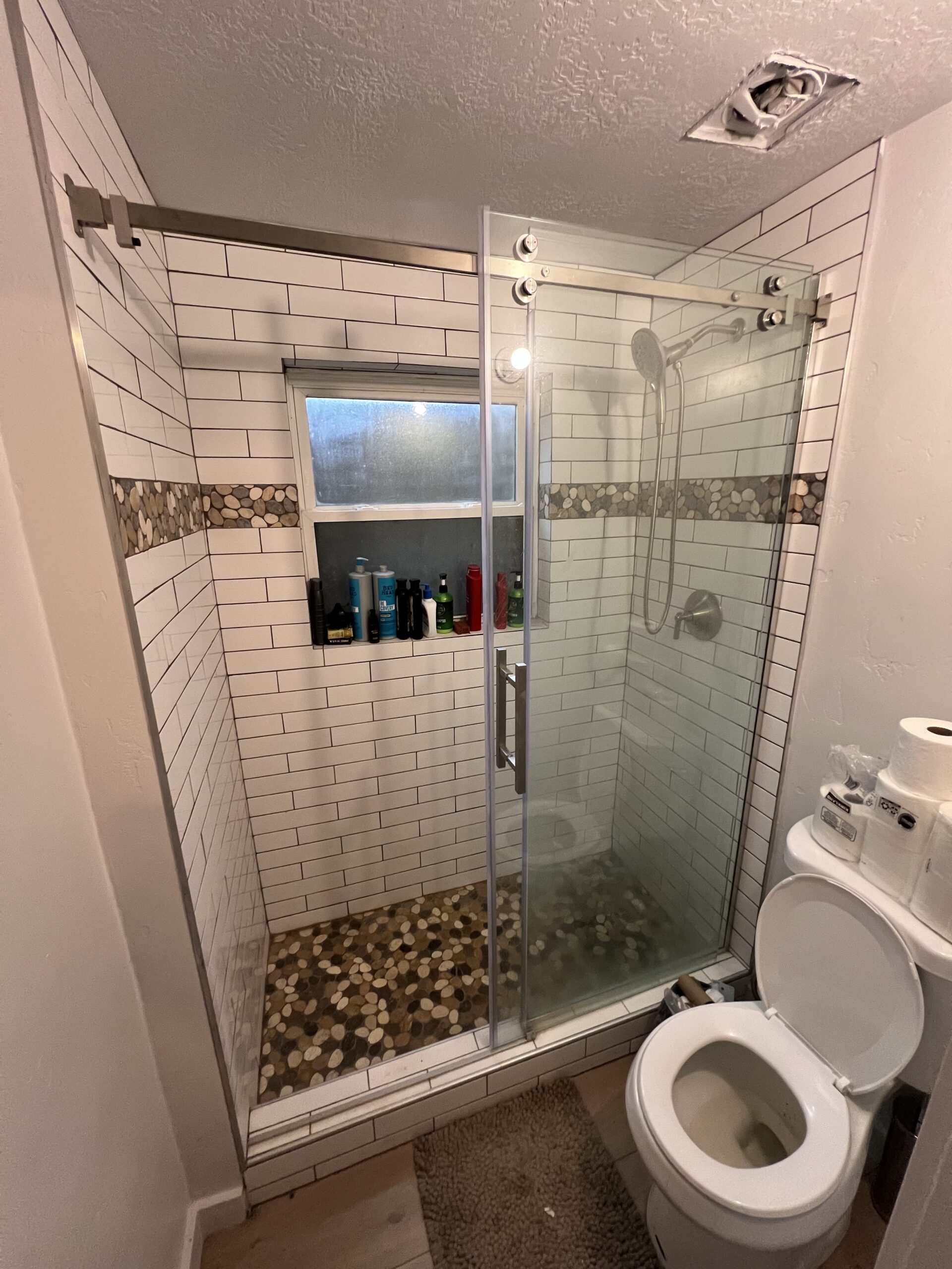 Completed remodel by Lynnwood Construction
